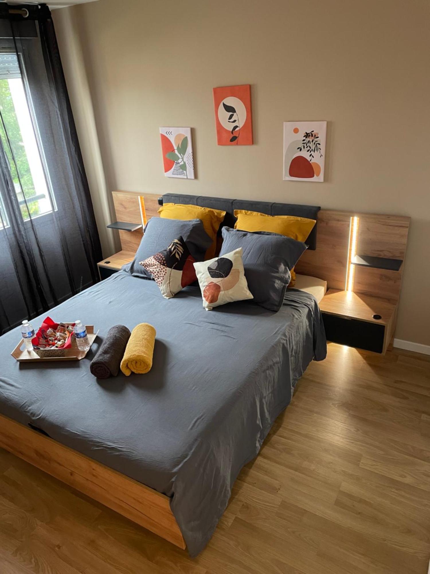 Paris Disneyland Appartement Centre-Ville, Parking, Au Coeur De L'Aviron Vaires-sur-Marne Екстериор снимка